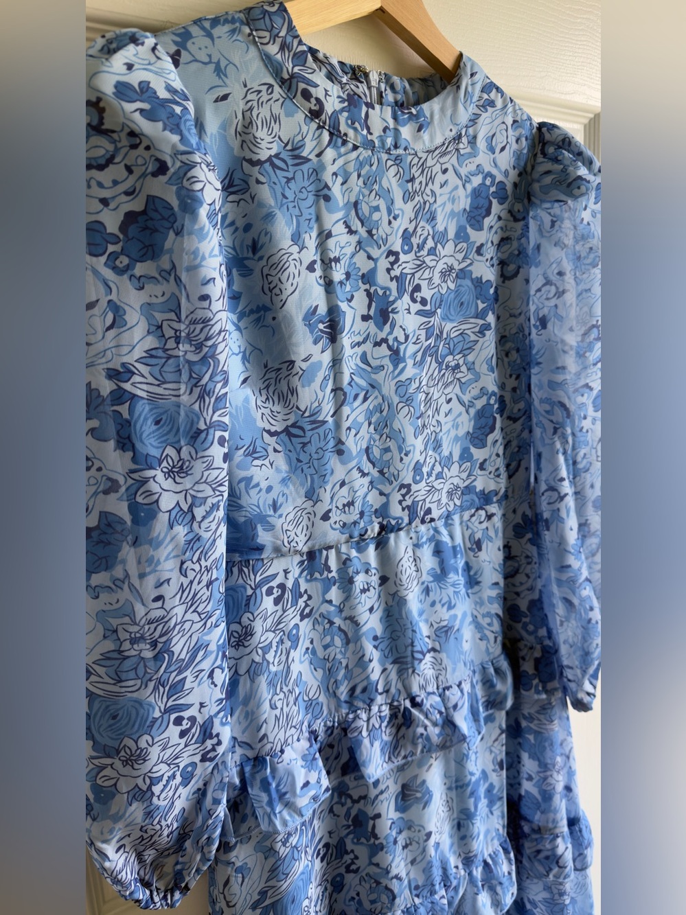 Hyacinth House Tuckernuck Blue Floral Tiered Ruffle Midi Dress XXS - Picture 4 of 5